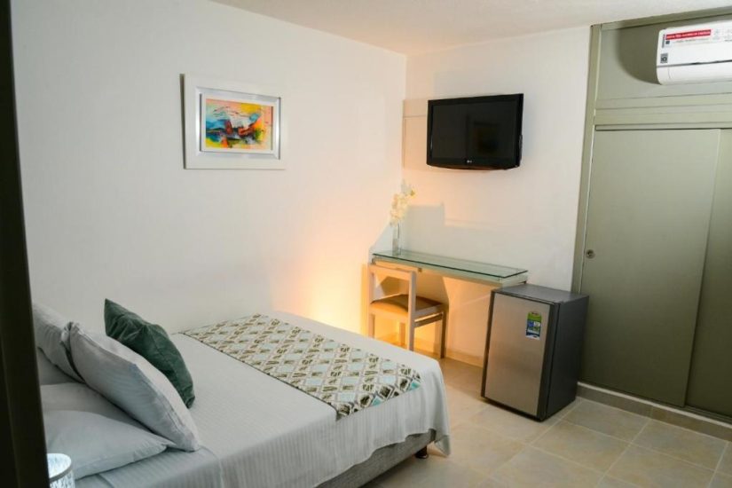 HABITACIÓN 208.2